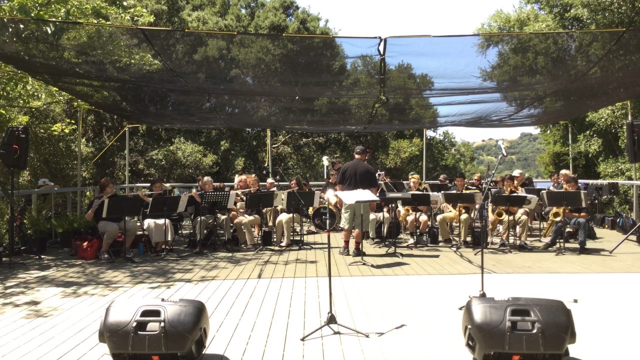 Fred Astaire Medley The Big Band of Rossmoor, Concert at the Reservoir, May 2017 YouTube
