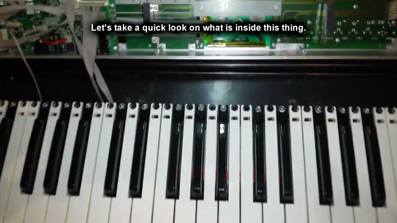 Разборка MIDI-контроллера Samson Graphite 49, чистка ручек и колесиков