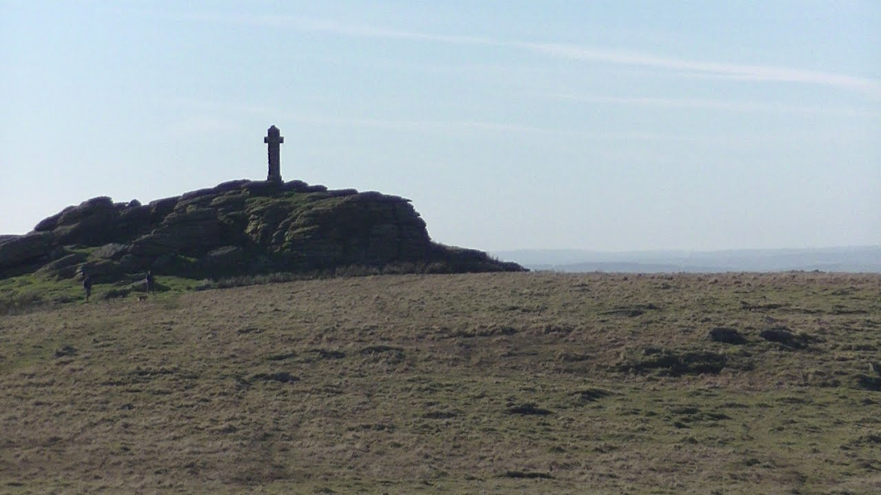 Widgery Cross and Great Links Tor