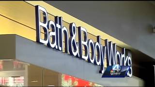 Last minute Christmas shoppers flood stores