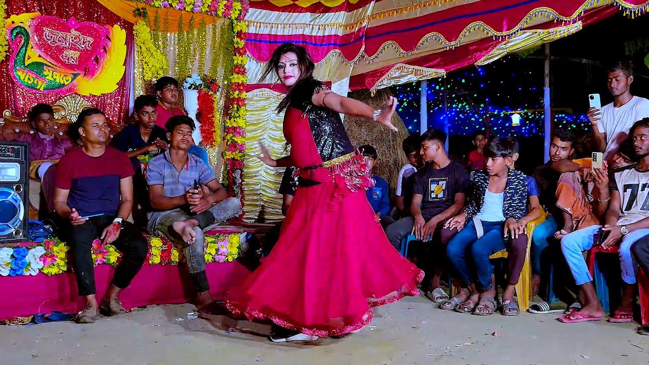 বিয়ে বাড়ির নাচ নেশা লাগিলো রে | Nesha Lagilo Re | Bangla New Wedding Dance By Megla | Mj Dance 4k