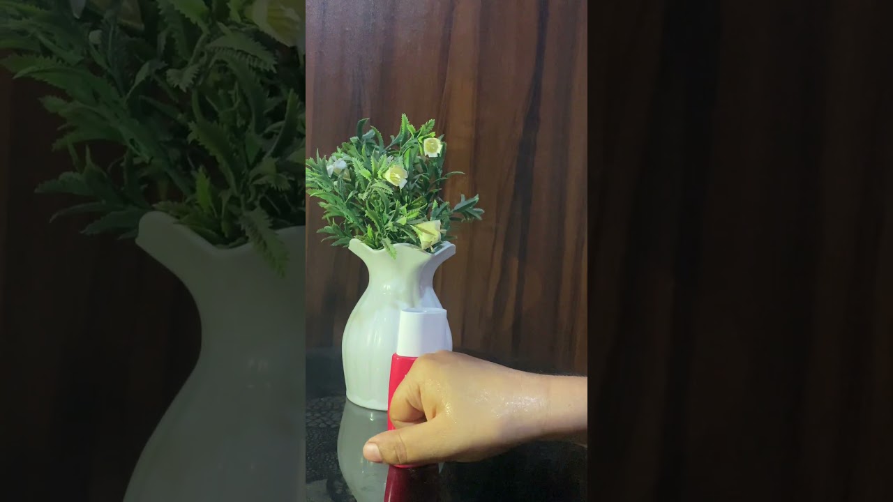 Sun protection, but make it flawless ✨ No white cast. Just glow. 