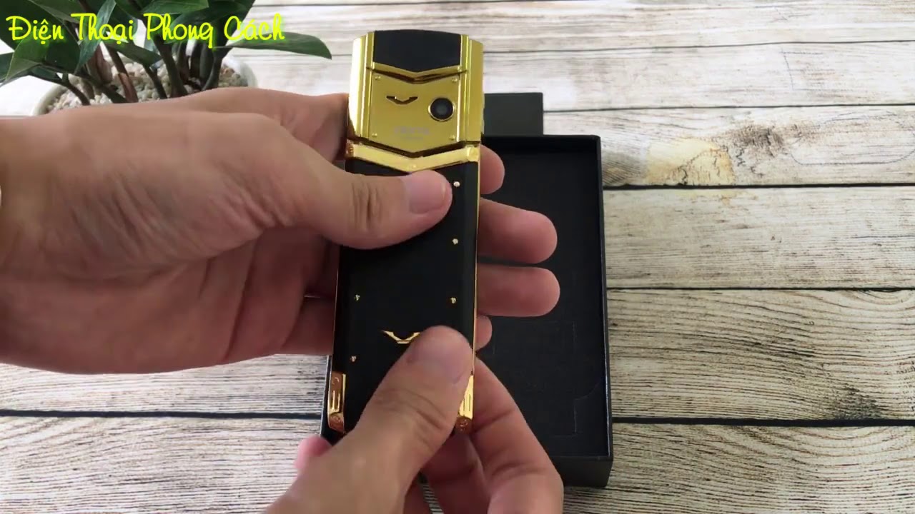 Điện thoại vertu k7