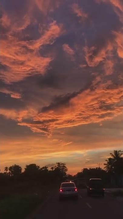 sunset Di Tanah Anarki