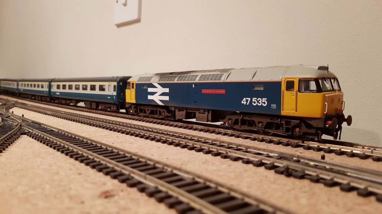 Bachmann Branchline MK2F Coaches