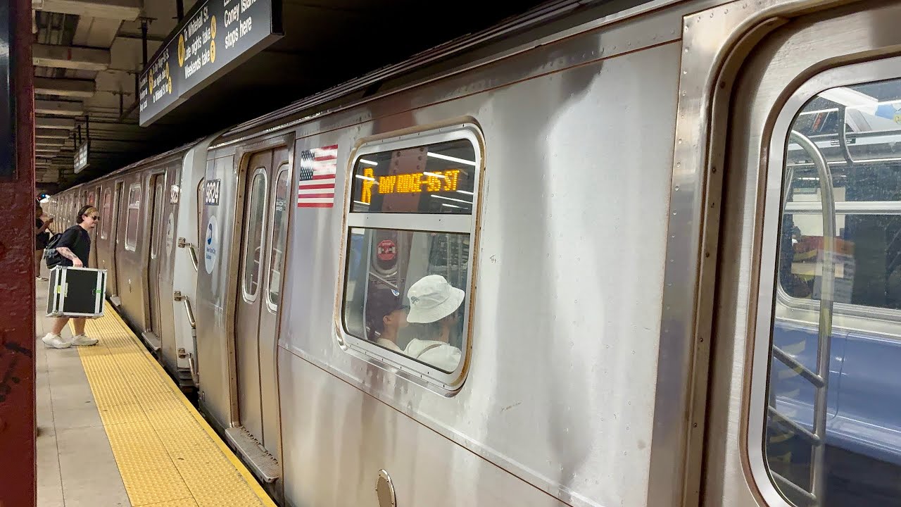 Whitehall R Train R & W Train Action At Canal Street & Whitehall Street! - YouTube