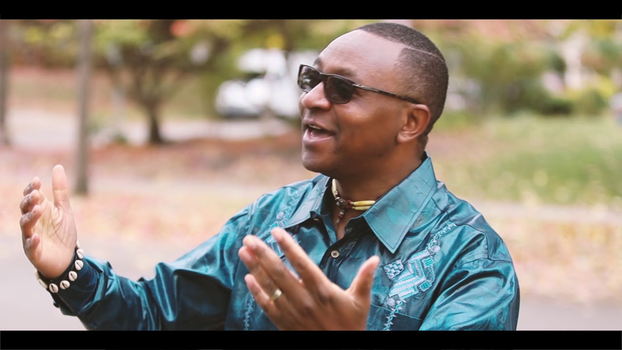 BUTUMBI MBUEBE by Sylvie & Mike Kabeya (Official Music Video)