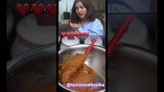 Neeti Mohan Favourite Besan Ka Halwa Recipe | Easy Indian Sweet#shortsviral