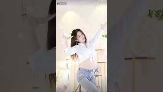 小嘉（一字马小仙女）20231010223728