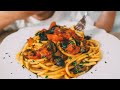 SPAGHETTI ALLA PUTTANESCA: LA VERA RICETTA ORIGINALE ( la migliore di sempre)