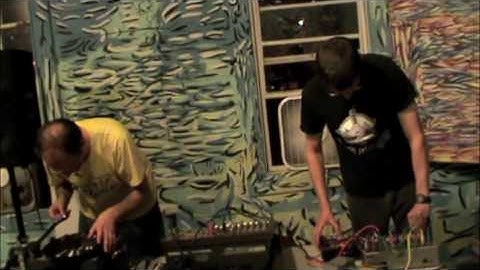 Chefkirk & Ironing part 1 Action Research 52 no input mixer plus turntablism and tapes noise improv