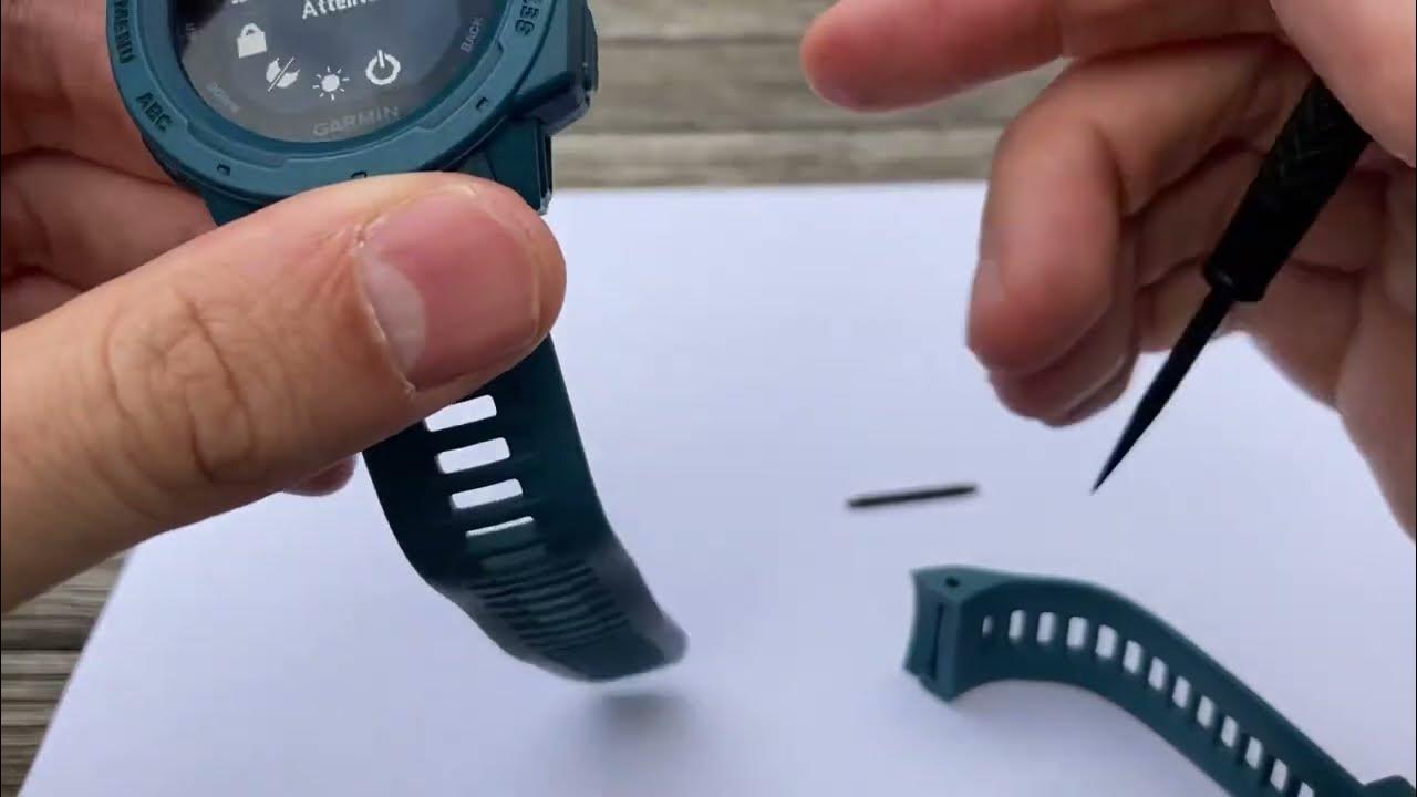 Garmin Instinct : changer le bracelet de votre montre (tutoriel) 