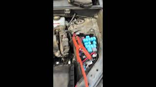 How to jump start 22 Ford Maverick and 22 Toyota Rav 4