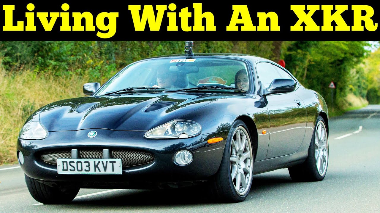 Jaguar XK8 (X100) Coupe - Automobile Genieser