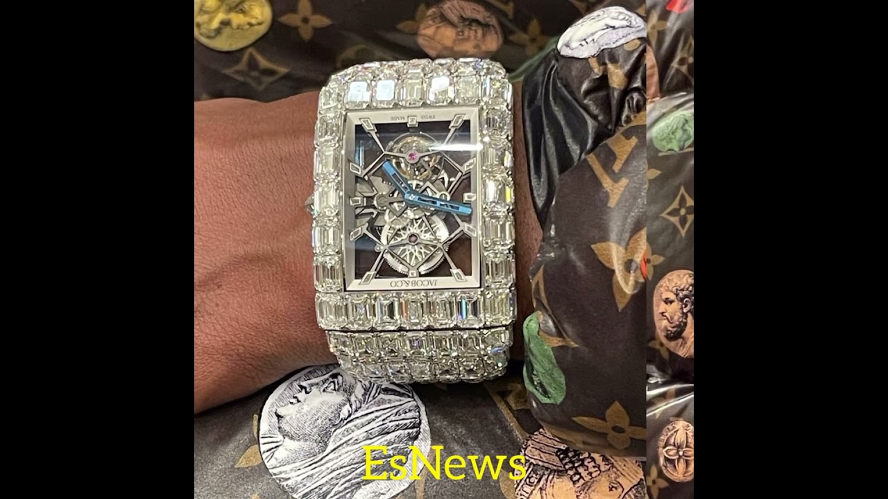 Floyd counting his money in louis vuitton｜TikTok Search