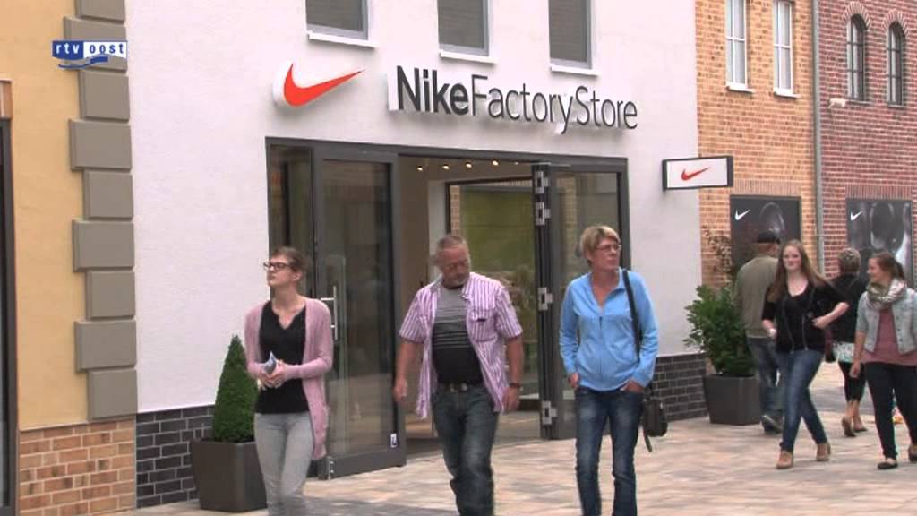 Dominant Asser Absoluut Nieuw outlet center geopend bij Duitse grens - YouTube