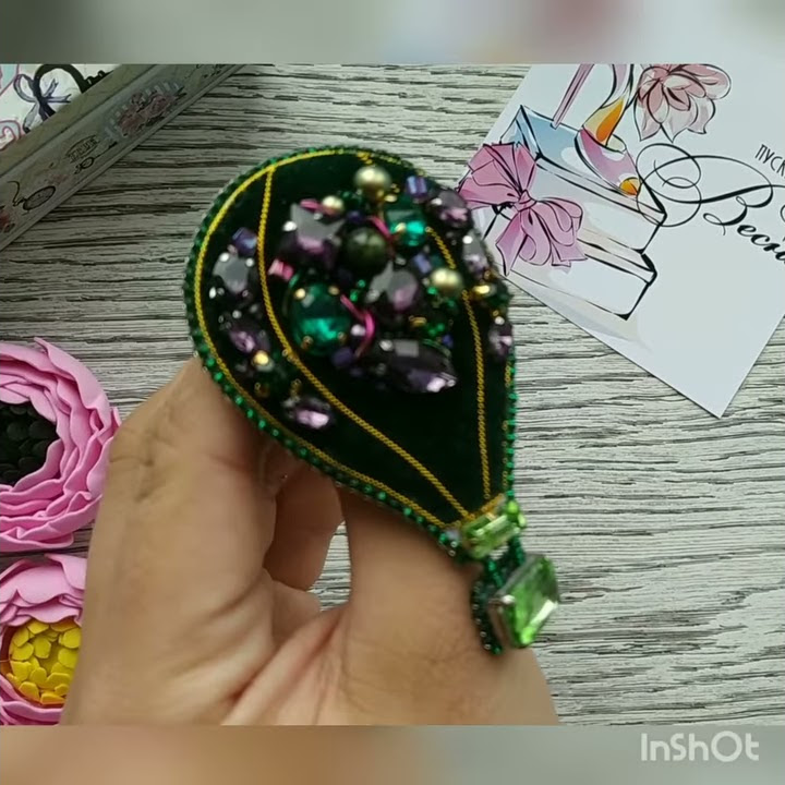 Брошь воздушный шар ручной работы. Брошка из бисера и камней своими ...