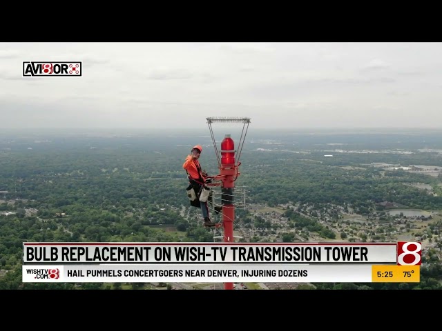 Bulb replacement on WISH-TV transmission tower class=