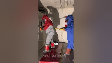 THIS Is How To Shut Down an 11000 Volts Electric Circuit Breaker #shorts