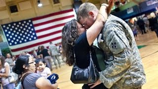 Soldiers Coming Home Surprise Compilation 2016 - 52