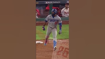 TEOSCAR HERNÁNDEZ GO-AHEAD HOMER!