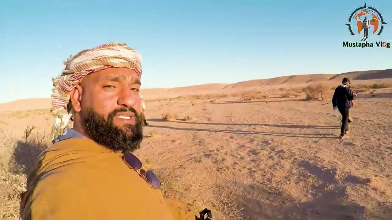 احد أجمل الفوهات النيزكية في العالم موجودة في ولاية الأغواط(حاسي الدلاعة)