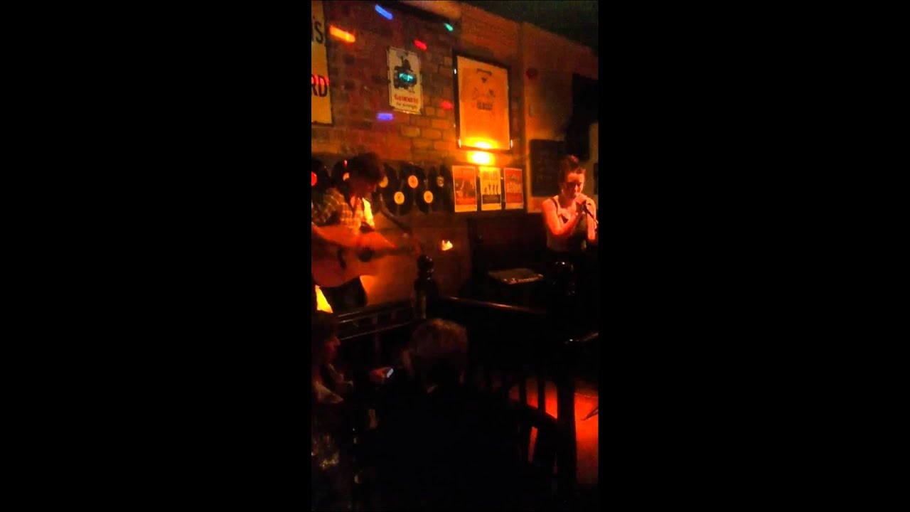 Alice Anderson - Good Arms vs. Bad Arms (Frightened Rabbit cover) at PJ Molloys