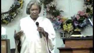WORD - Apostle Carolyn Sims at Trinity COGIC - Clip 3
