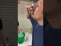 ハブ酒のショットを飲む売れないバンドマン #沖縄 #せんべろ #貧乏生活