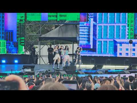 ILLIT - 2026 Weverse Con Festival