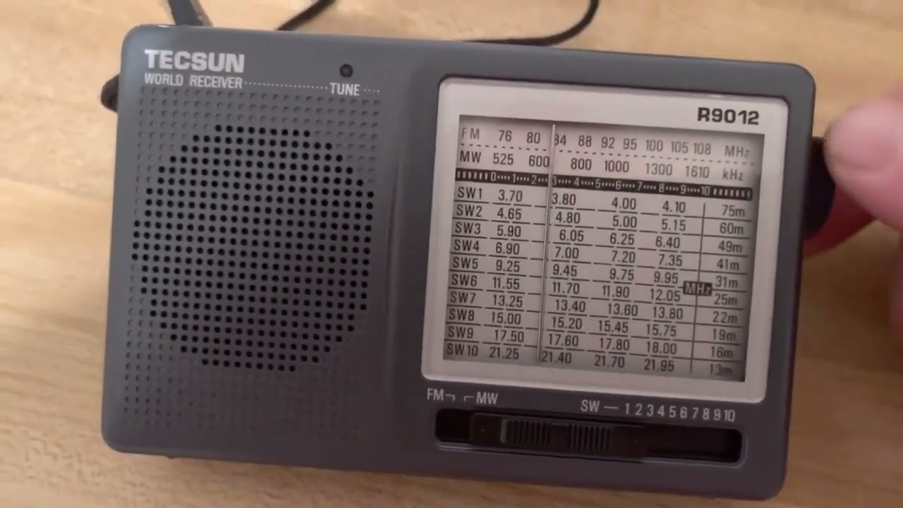 Review of Tecsun R9012 Shortwave Radio