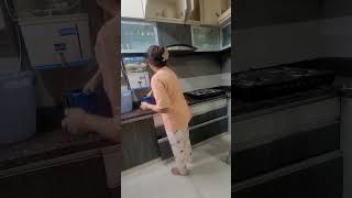 Kitchen Se Start Ki Diwali Cleaning.....