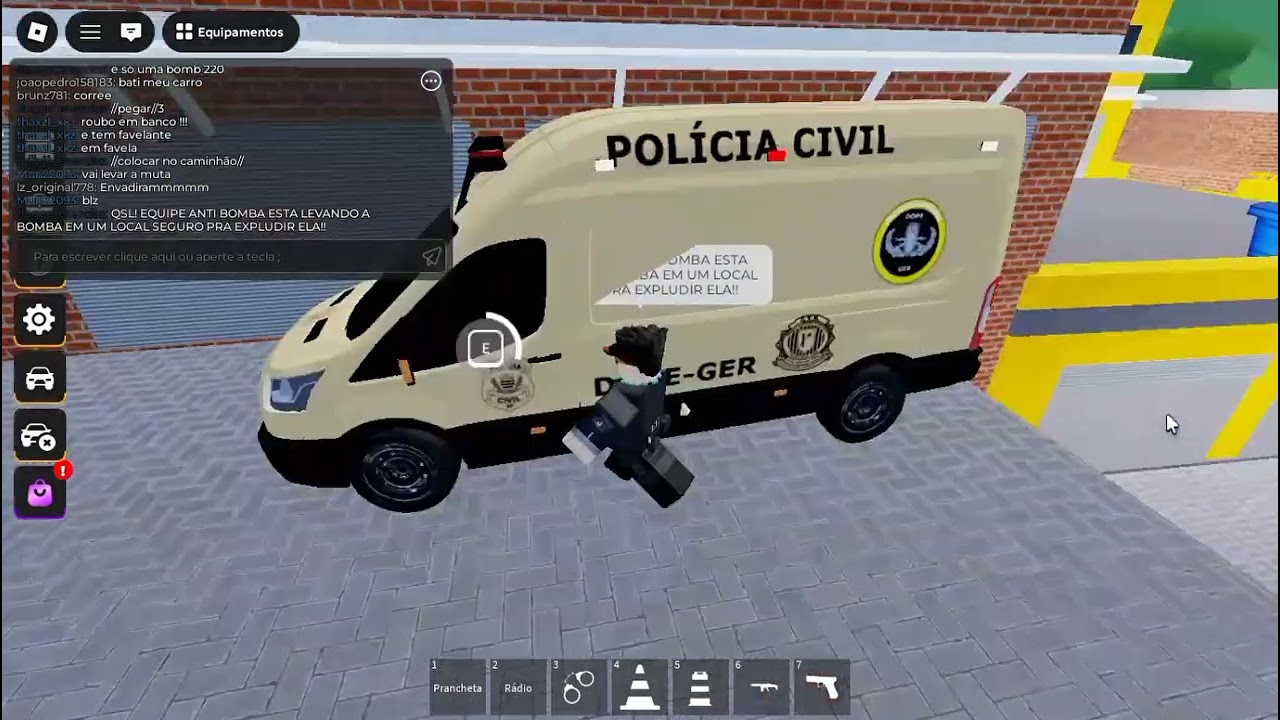 Equipe anti bombA no drive brasil