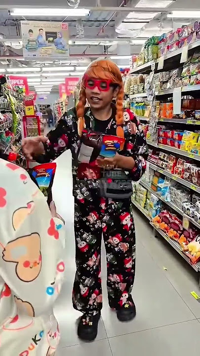 Jakii wants to buy a big cherry snack #shortvideo #comedy #funny #cute