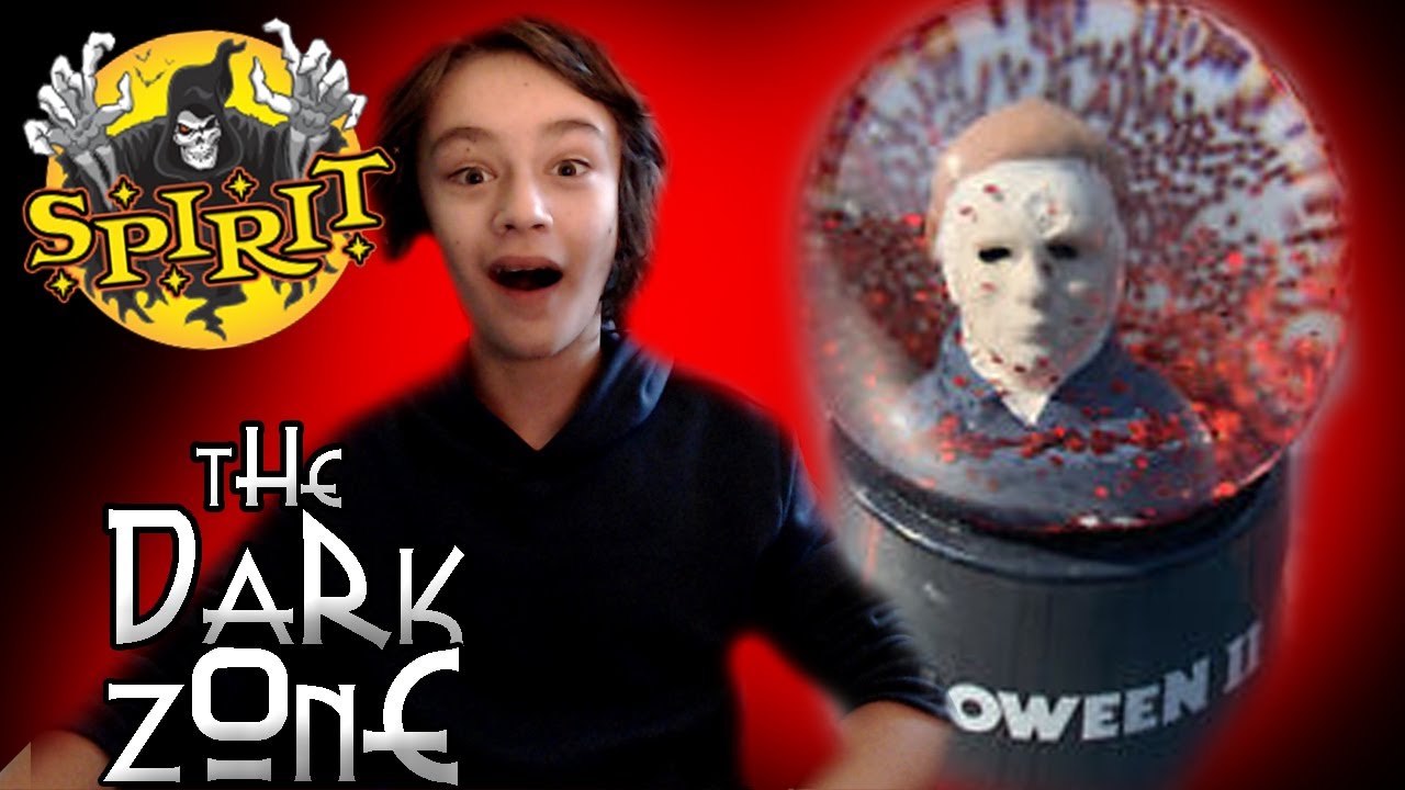 DaRk zOnE 2020: Spirit Halloween Michael Myers Mini SNOW GLOBE REVIEW | Reaper Reviews