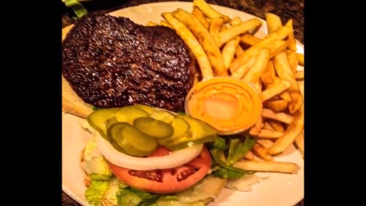 DAISY DUKES NEW ORLEANS REVIEW LATE NIGHT FRENCH QUARTER RESTAURANT