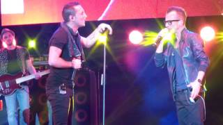 Video thumbnail of "Modà e Tazenda - No Potho Reposare @ Arena Sant'Elia (CA) 25.06.2016"