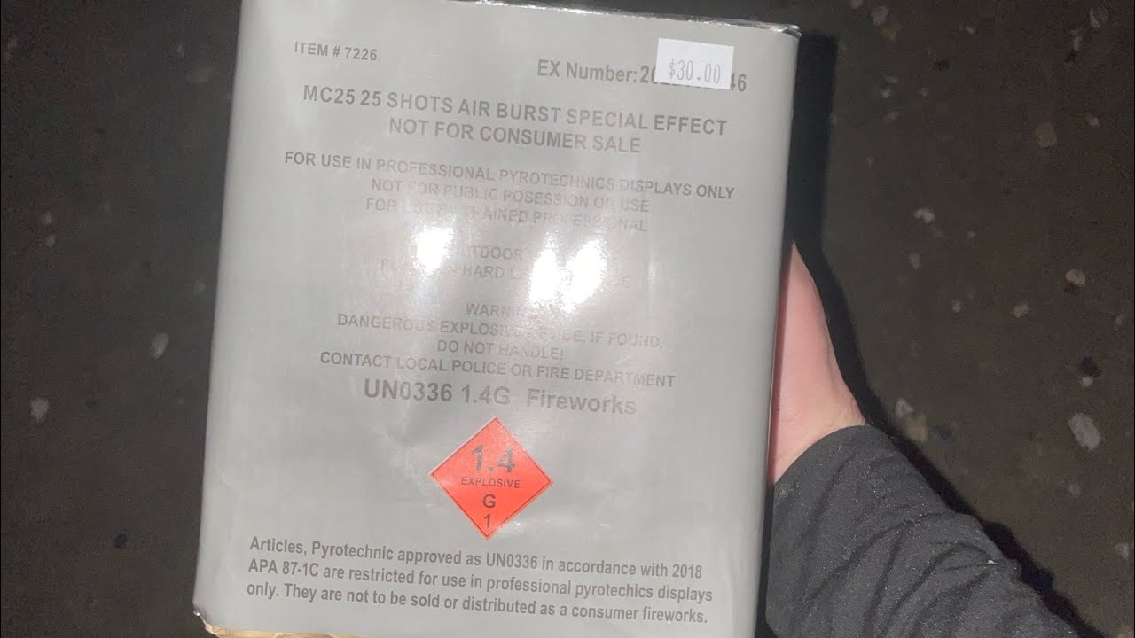 MC25 25 Shot Air Burst Firework - YouTube