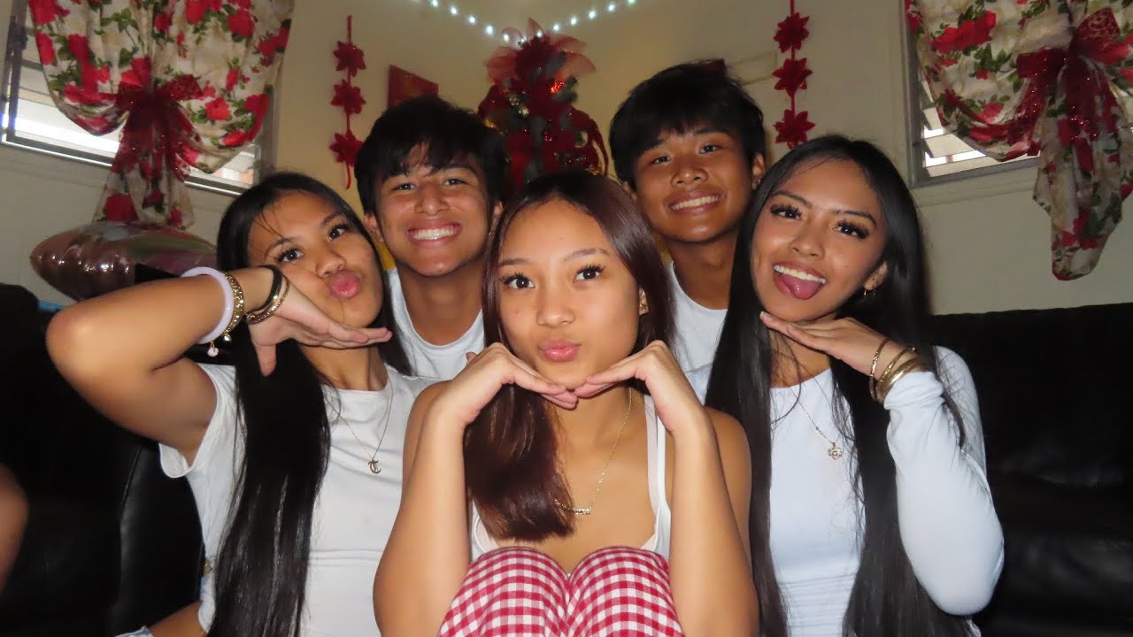 2025 Bonkers Friendsmas Vlog