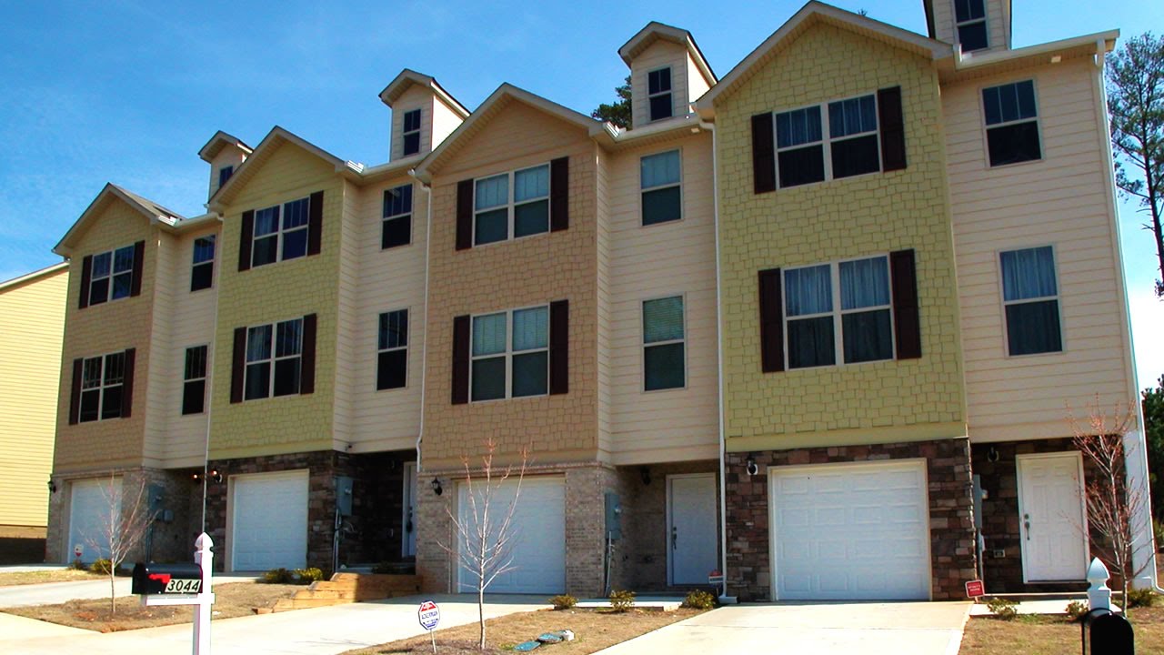 Fairington Enclave by McKinley Homes in Lithonia, DeKalb County