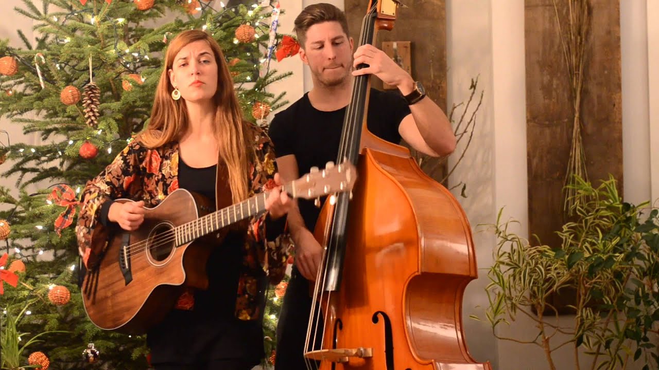 Blue Christmas (Elvis Cover by Héra Ménard)