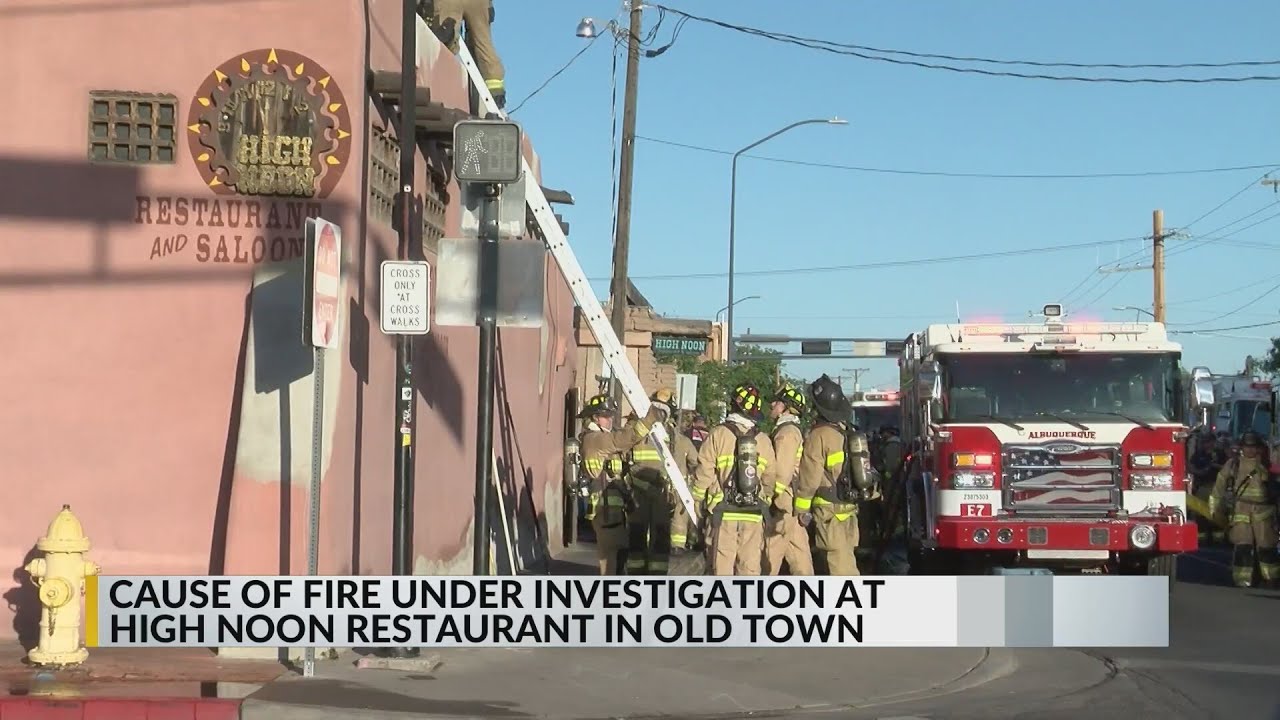Crews extinguish fire at restaurant in Old Town Albuquerque - YouTube