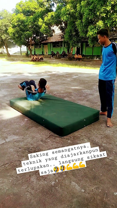 Senam lantai [ Guling depan, guling belakang dan guling lenting ]