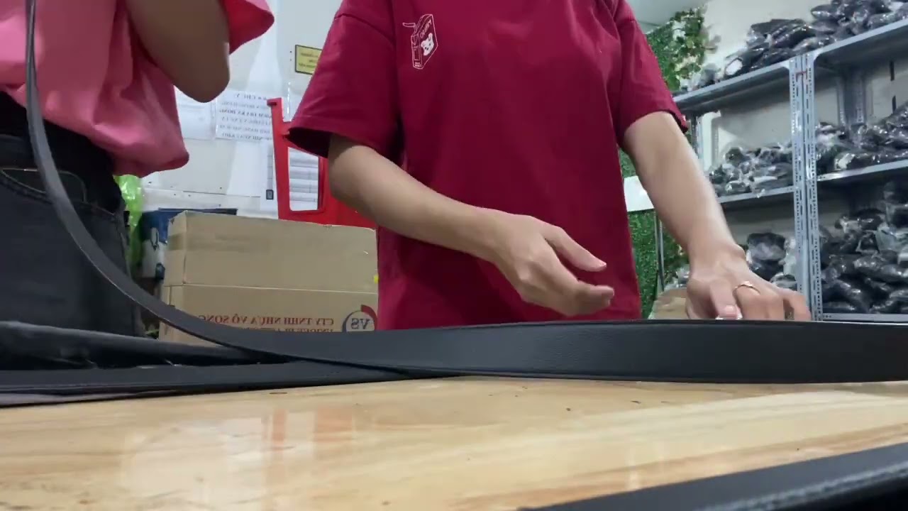 Quy cách đóng gói dây lưng số lượng lớn 