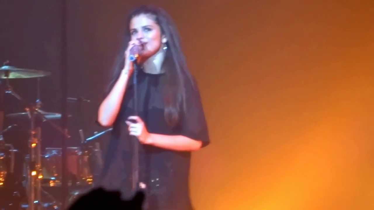 Royals - Selena Gomez (Lorde Cover)