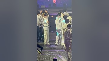 aawwww🥺💞 so cutee babyyy🥺💞#yujin #gyuvin #gunwook #matthew #ricky #hanbin #taerae #hao #jiwoong #zb1