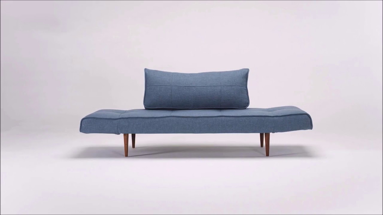Zeal Sofa mit konischen Beinen