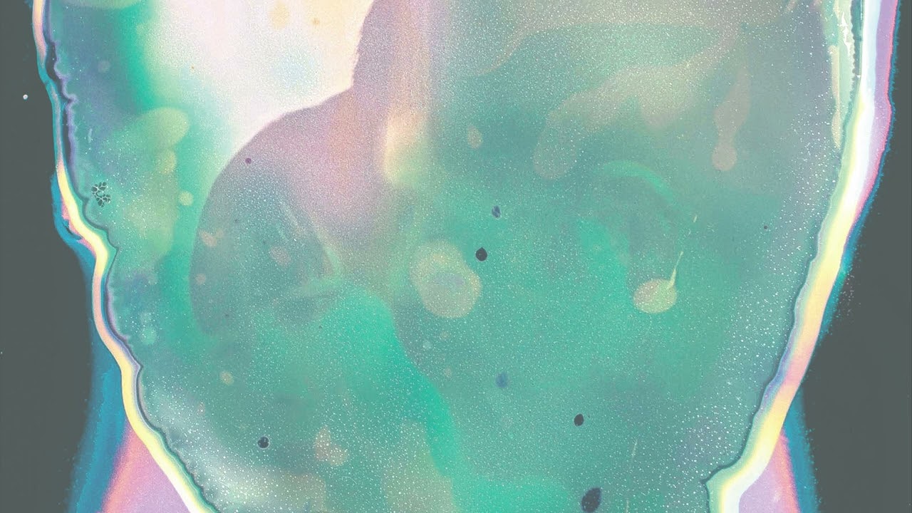 在 YouTube 上觀看「gummies - Sanity (Audio)」