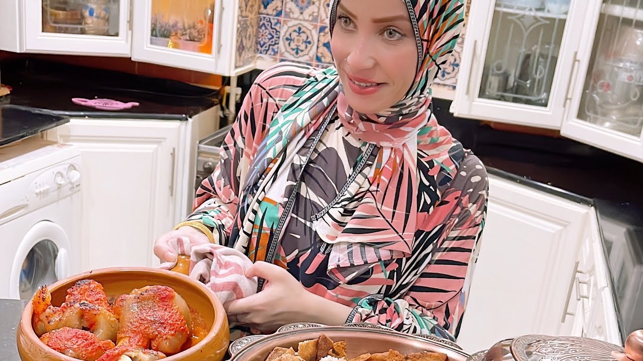 لما جوزك يدبسك فى اكلة كوارع 😂