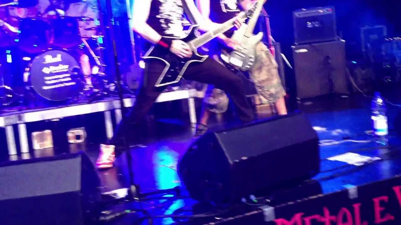 Traitor - For whom the bell tolls (Metallica, just Intro - Live Taunus Metal Festival V 05.07.2013)